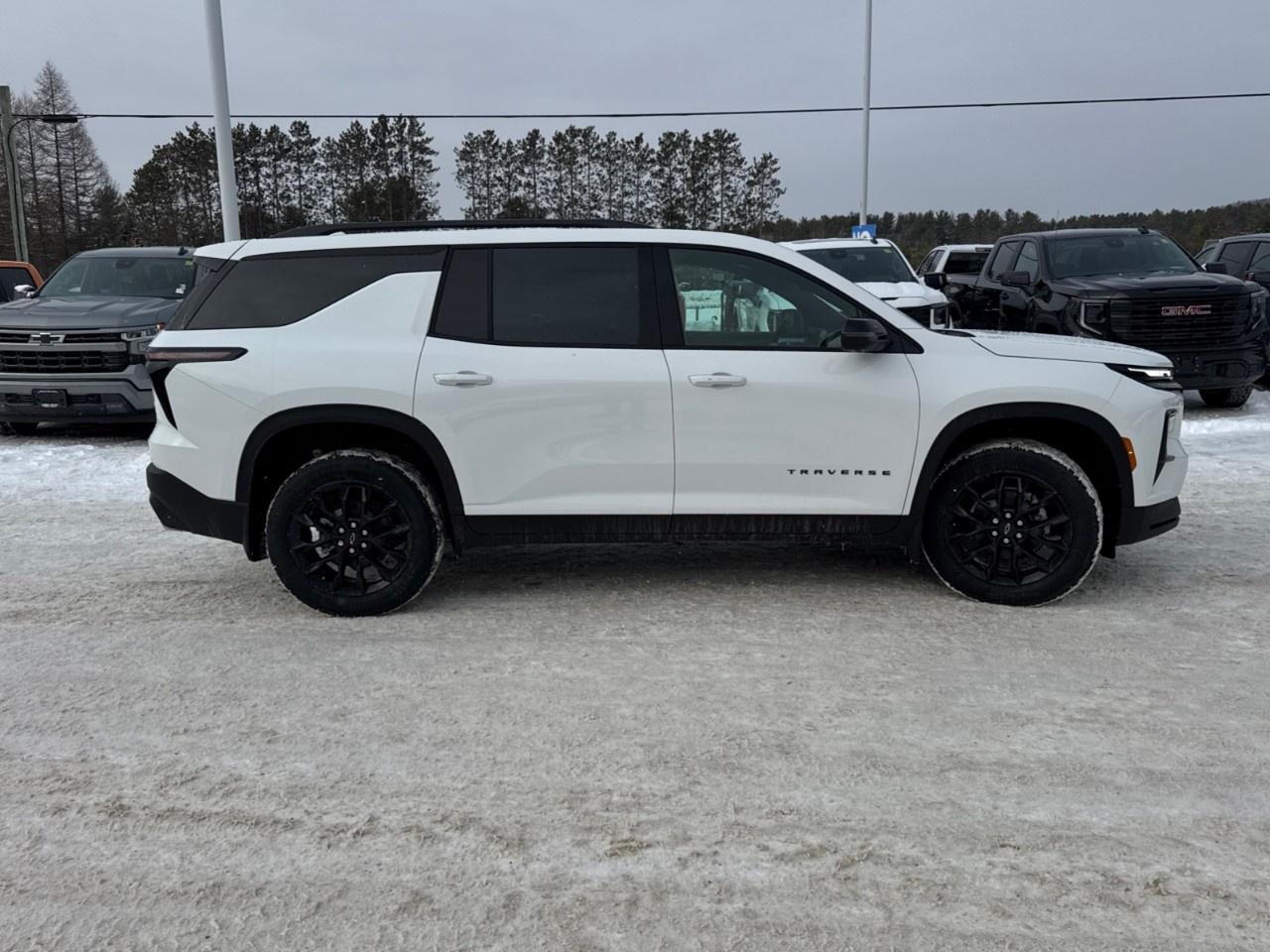 2026 Chevrolet Traverse AWD 4dr LT Photo