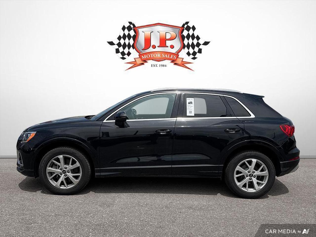 2022 Audi Q3 40 Progressiv BACKUP CAM   BT   HTD LTHR SEATS   K Photo