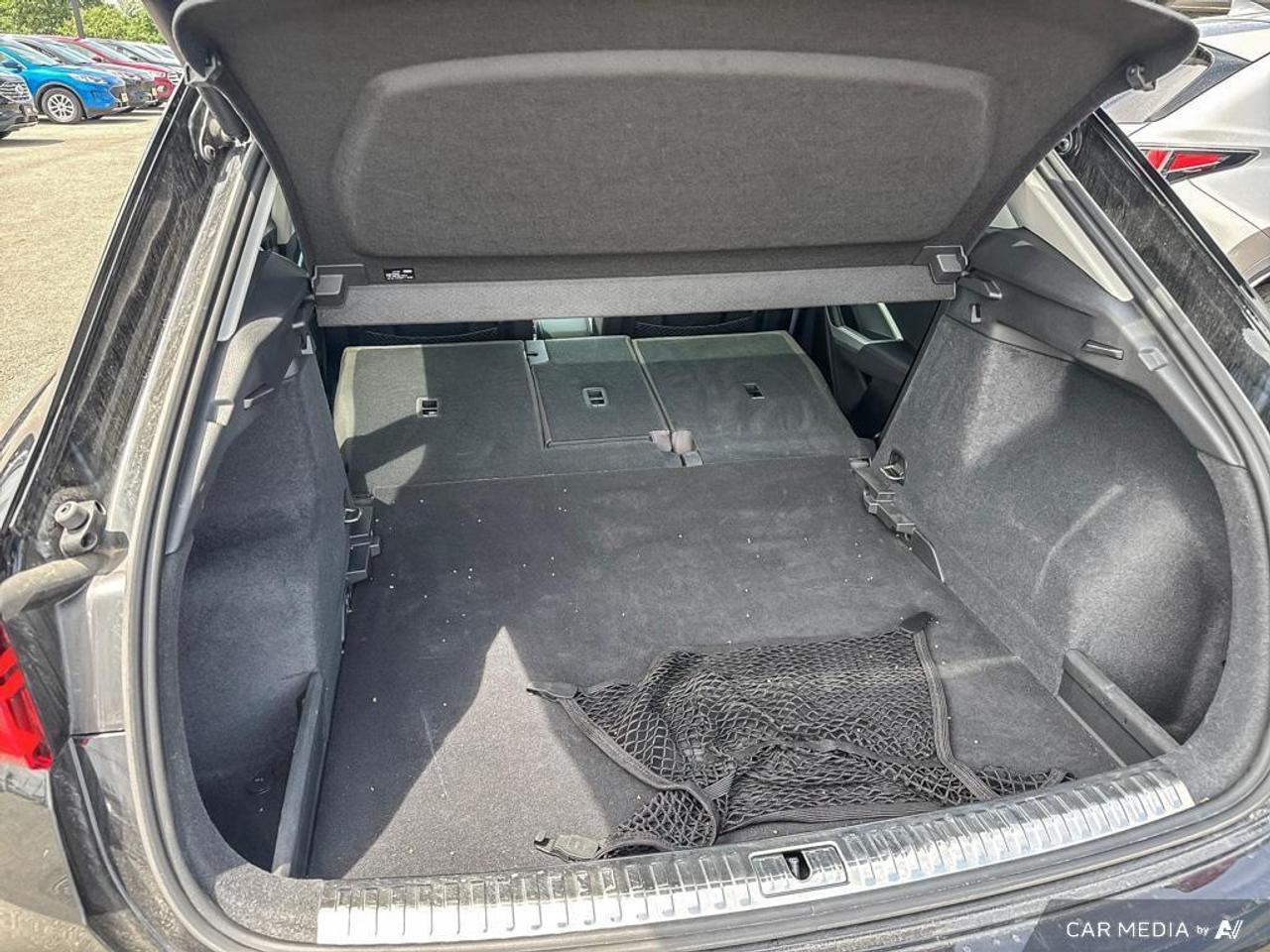 2022 Audi Q3 40 Progressiv BACKUP CAM   BT   HTD LTHR SEATS   K Photo