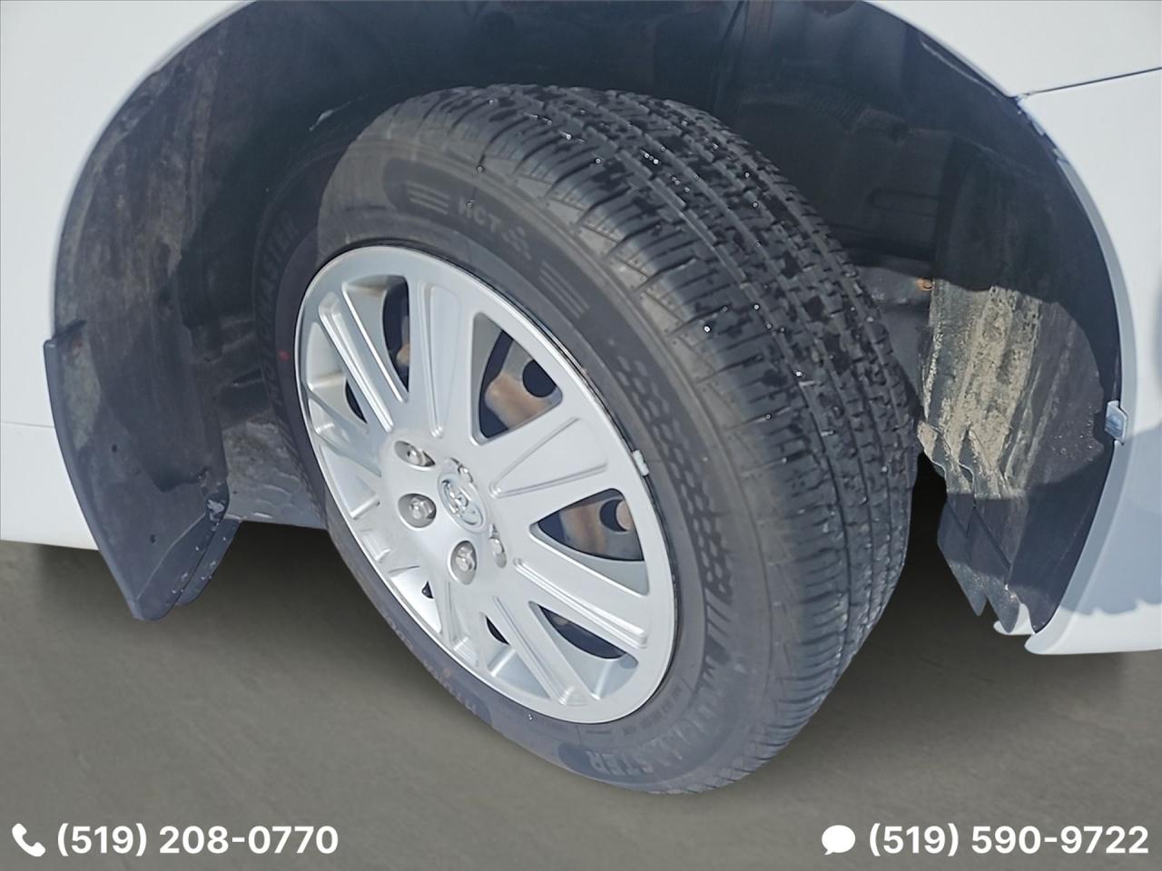 2013 Toyota Matrix Low Km's,Certified,New Winter Tires,Bluetooth,A/C