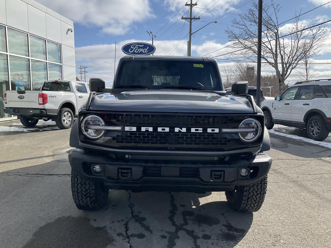2026 Ford Bronco Badlands Photo1