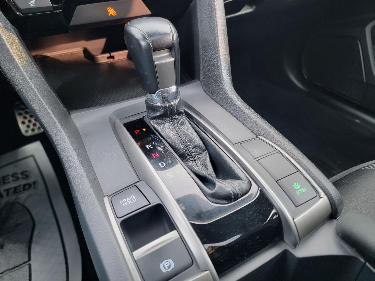 2018 Honda Civic Sport Photo