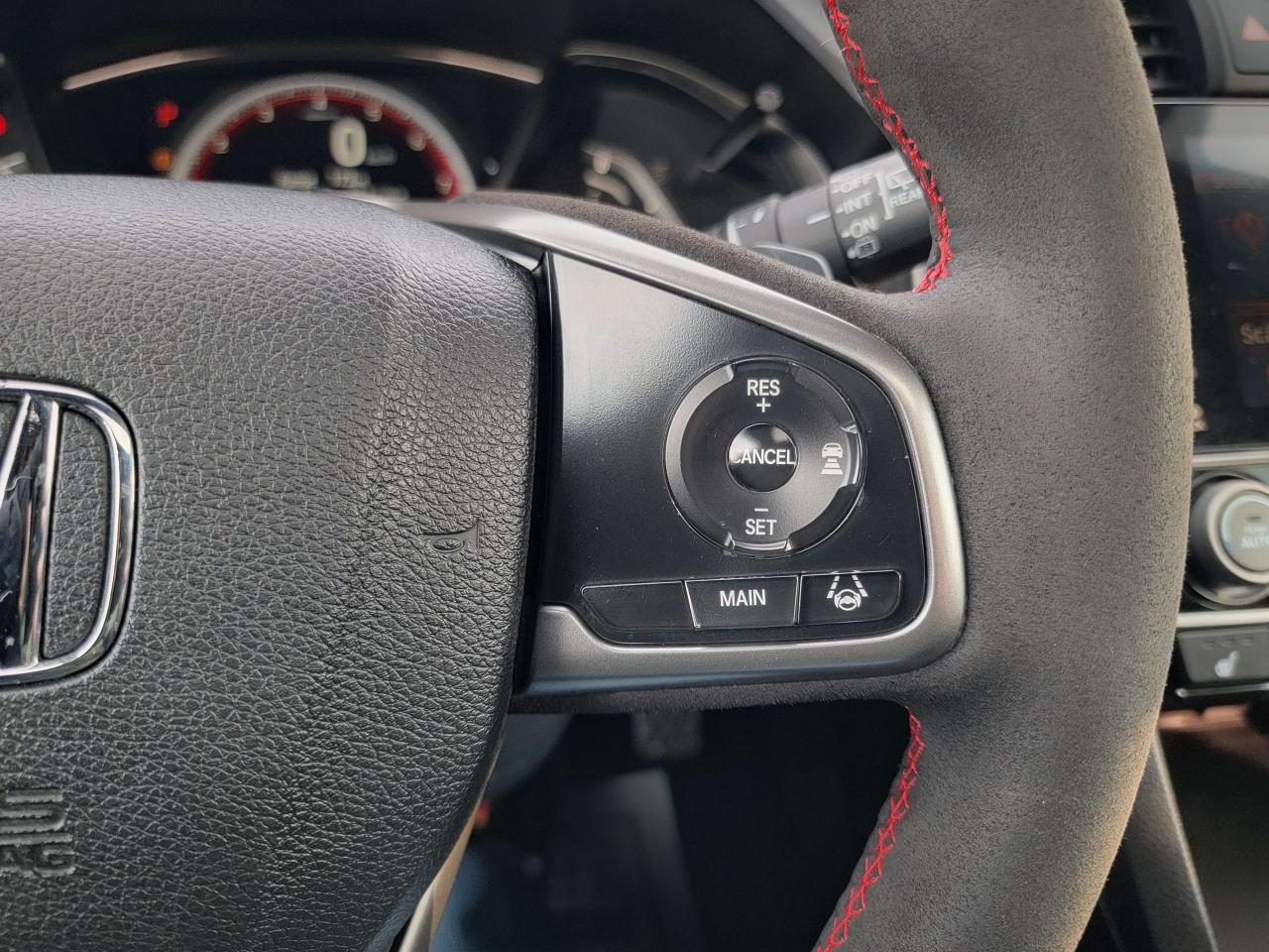 2018 Honda Civic Sport Photo