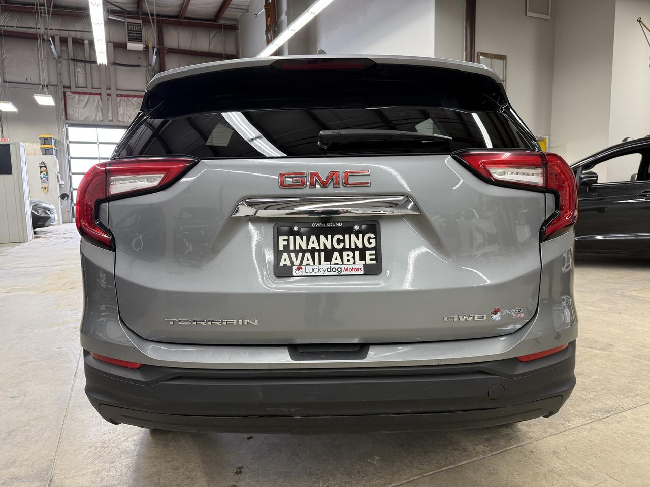 2023 GMC Terrain SLE Photo