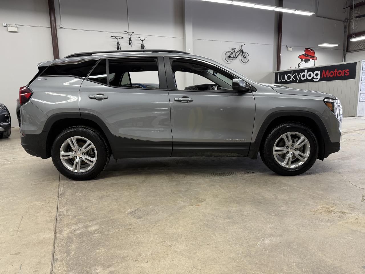 2023 GMC Terrain SLE Photo