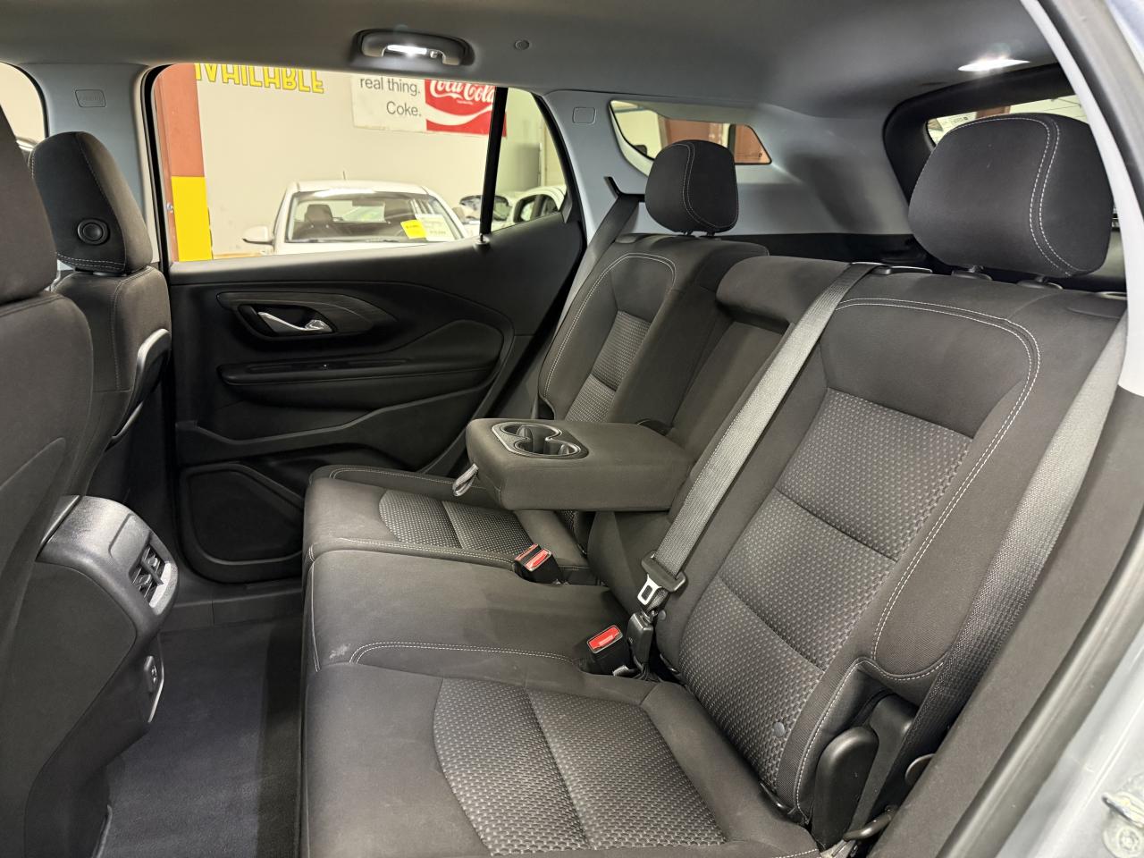 2023 GMC Terrain SLE Photo