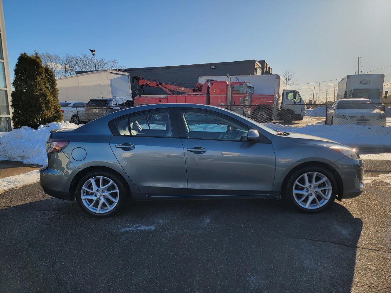 2012 Mazda MAZDA3 GT | 2.5 | LOW KMS | Leather | Sunroof Photo