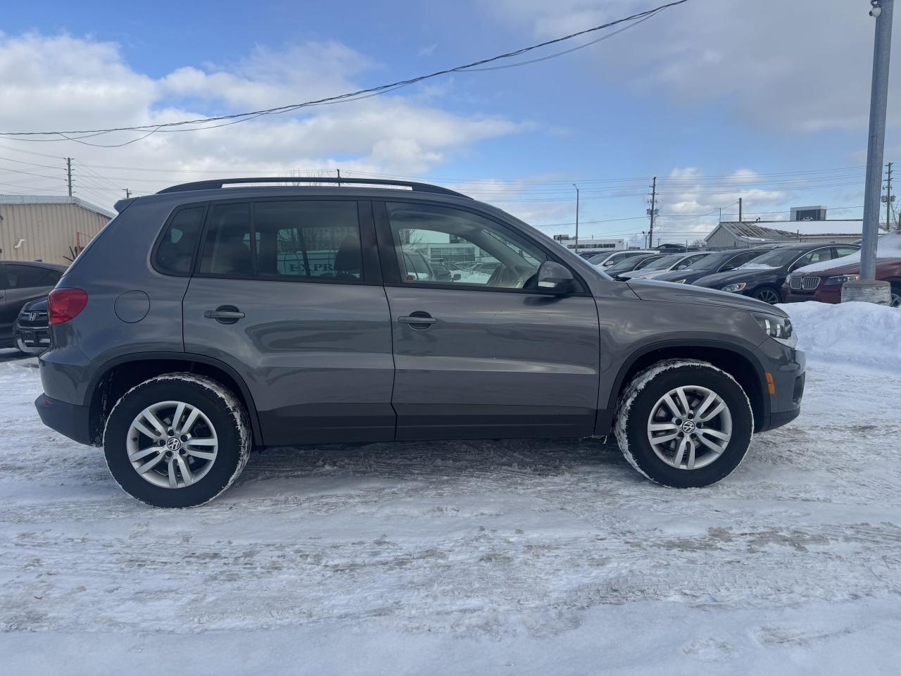 2015 Volkswagen Tiguan COMFORTLINE Photo3