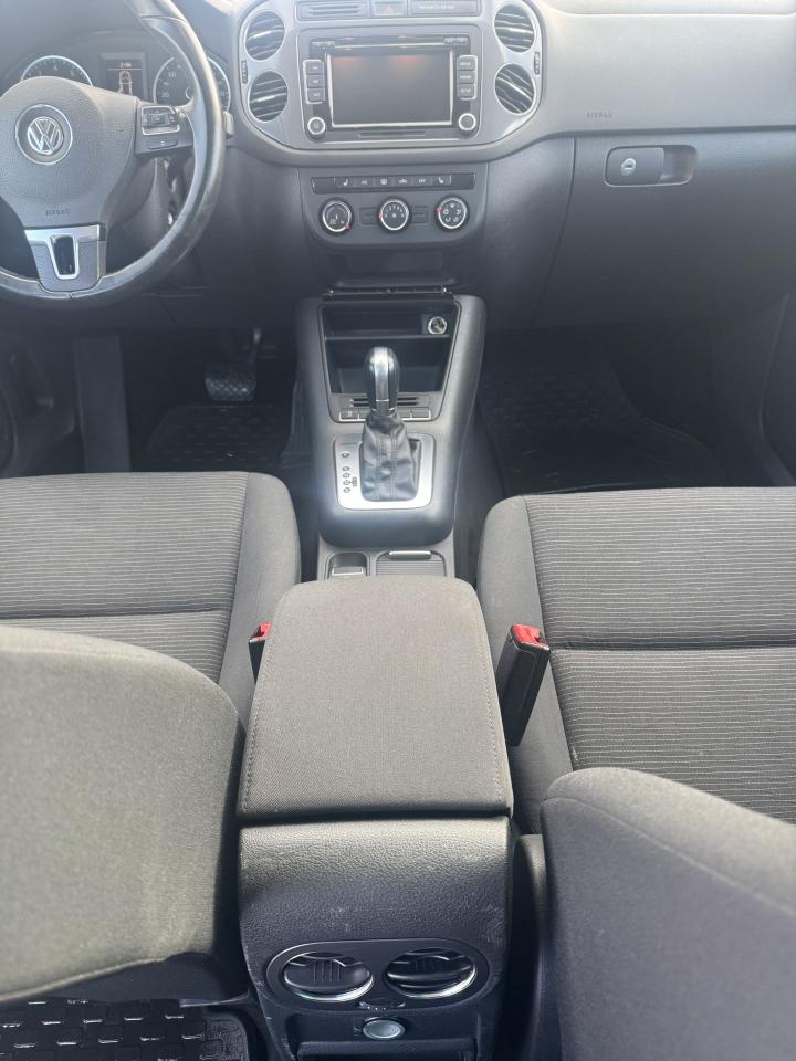 2015 Volkswagen Tiguan COMFORTLINE Photo