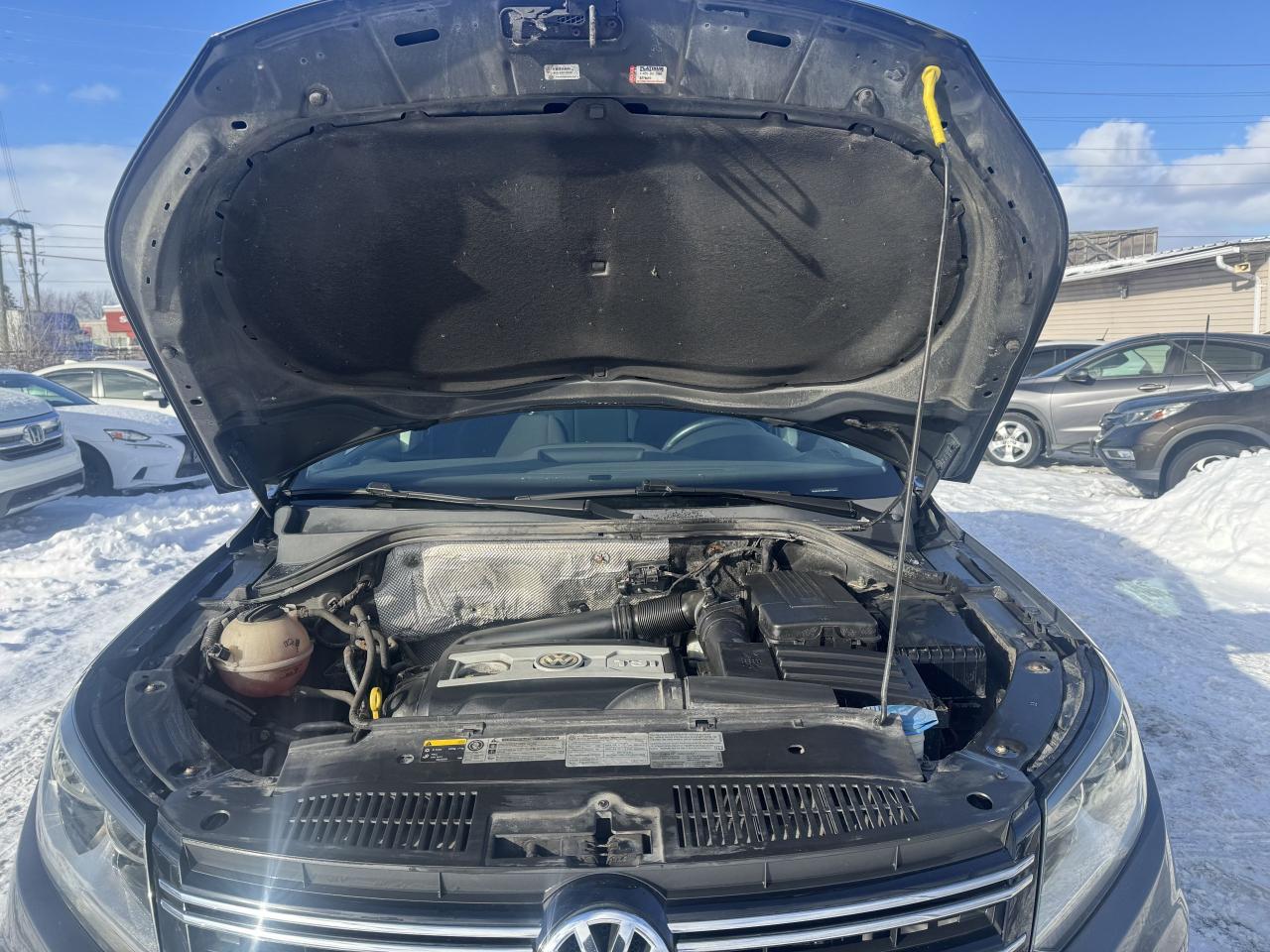 2015 Volkswagen Tiguan COMFORTLINE Photo