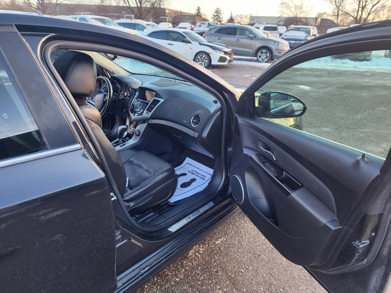 2014 Chevrolet Cruze LTZ l Clean Carfax l No Accidents l Remote Start Photo