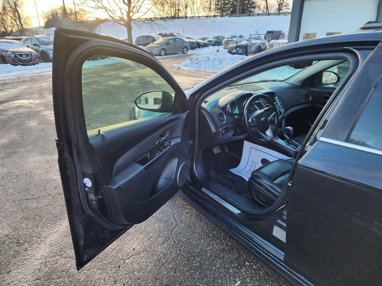 2014 Chevrolet Cruze LTZ l Clean Carfax l No Accidents l Remote Start Photo