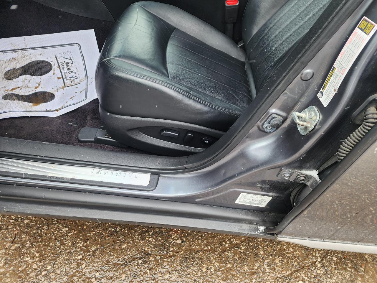 2016 Infiniti QX50 PREMIUM l Full Service Records l AWD l Heated Seat Photo