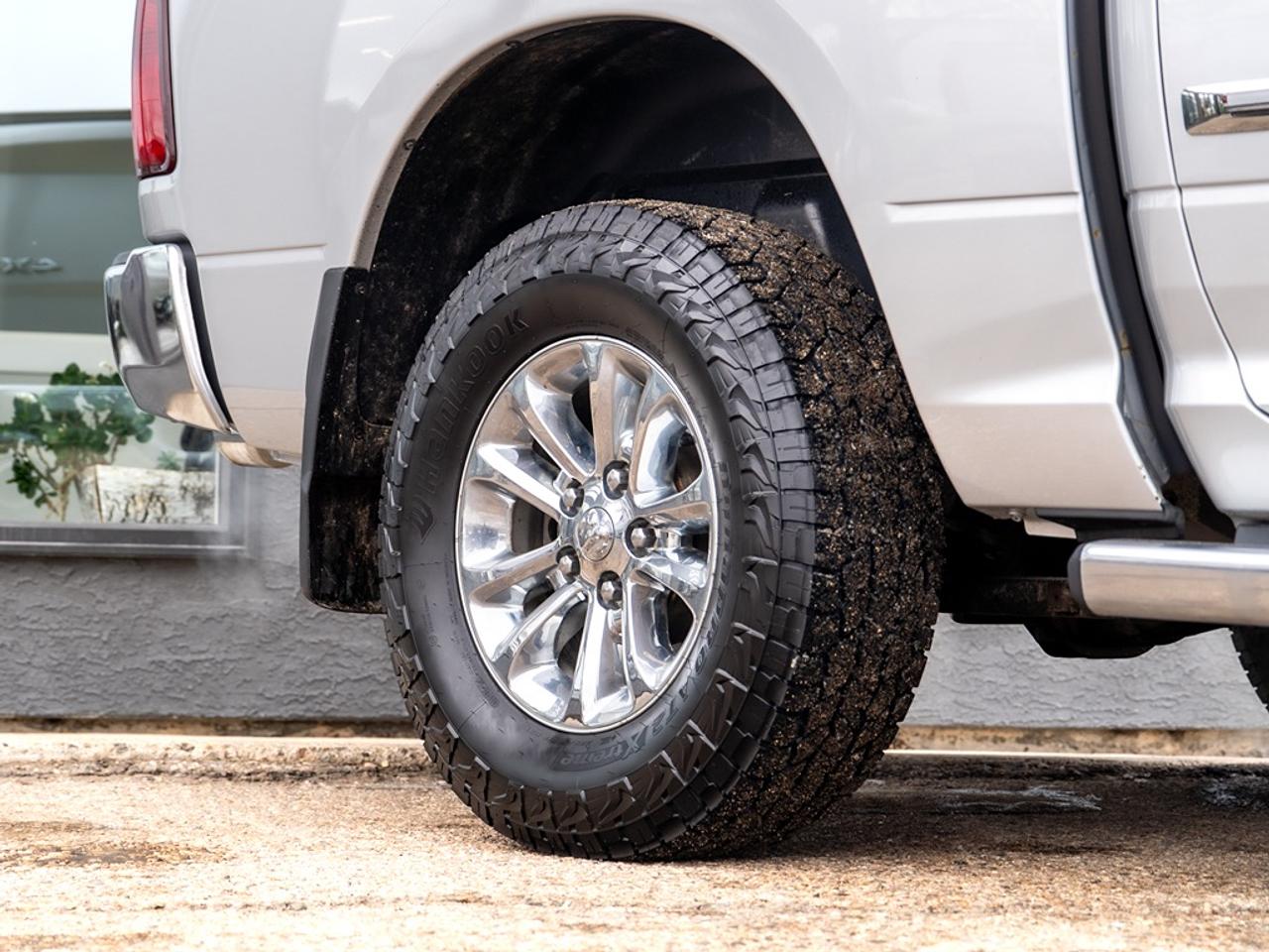 2015 RAM 1500 Big Horn 3.0L Diesel Photo3