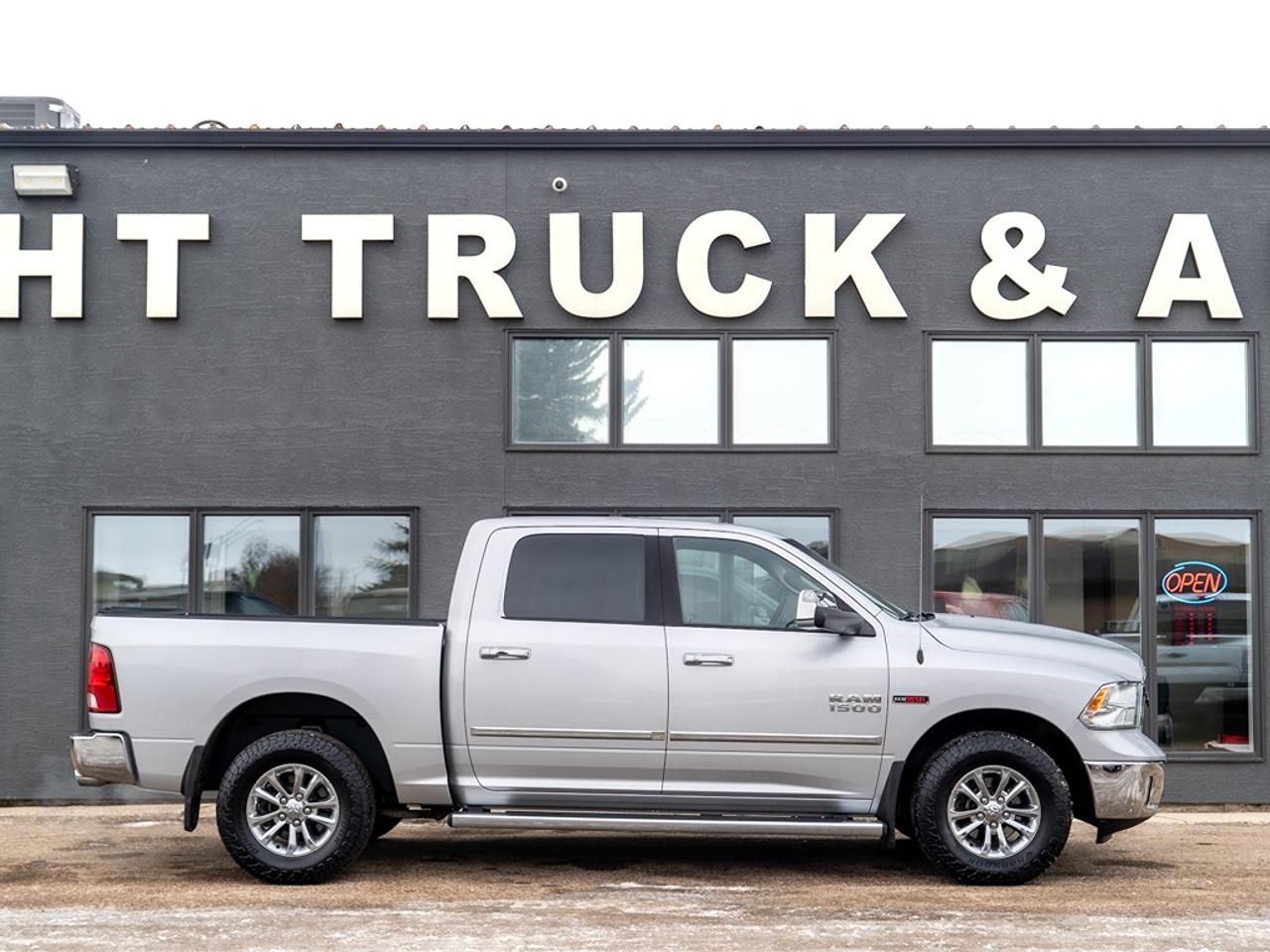 2015 RAM 1500 Big Horn 3.0L Diesel Photo26