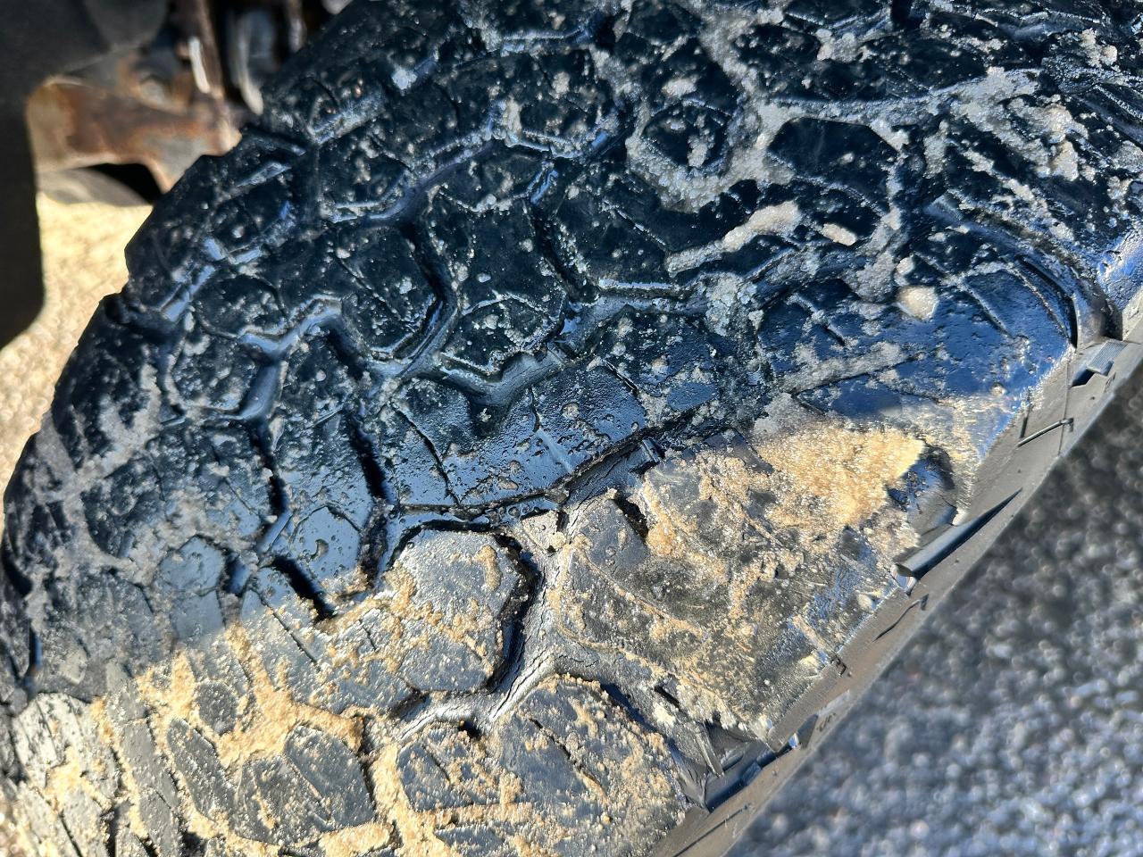 2018 GMC Sierra 1500 Base4x4 DoubleCab 5.3L 6-Pass XM CarPlay BackupCam Photo