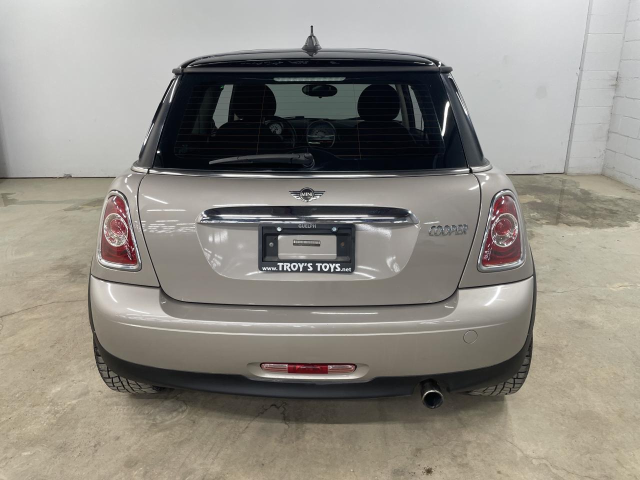 2013 MINI Cooper Baker Street Photo19