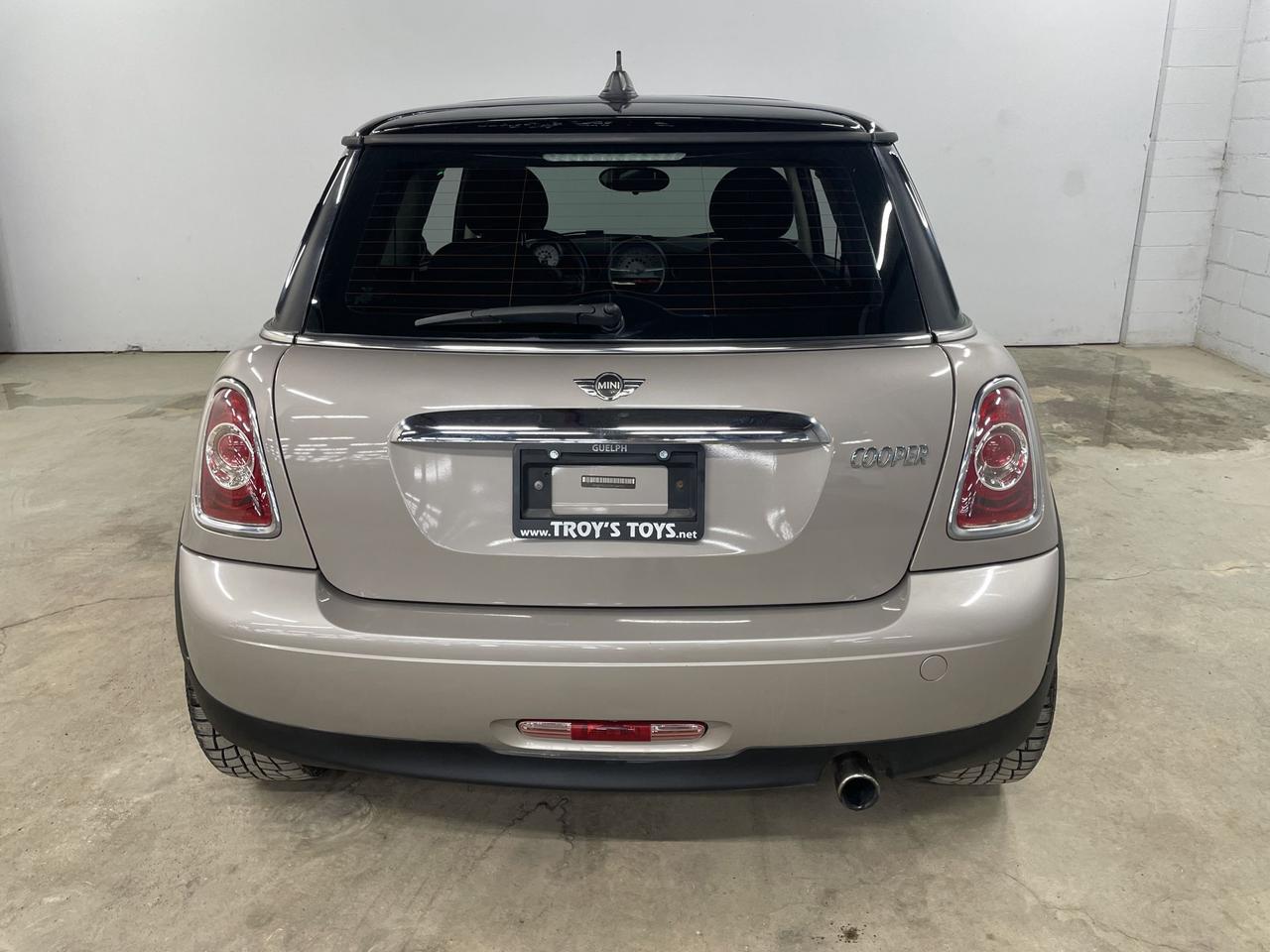 2013 MINI Cooper Baker Street