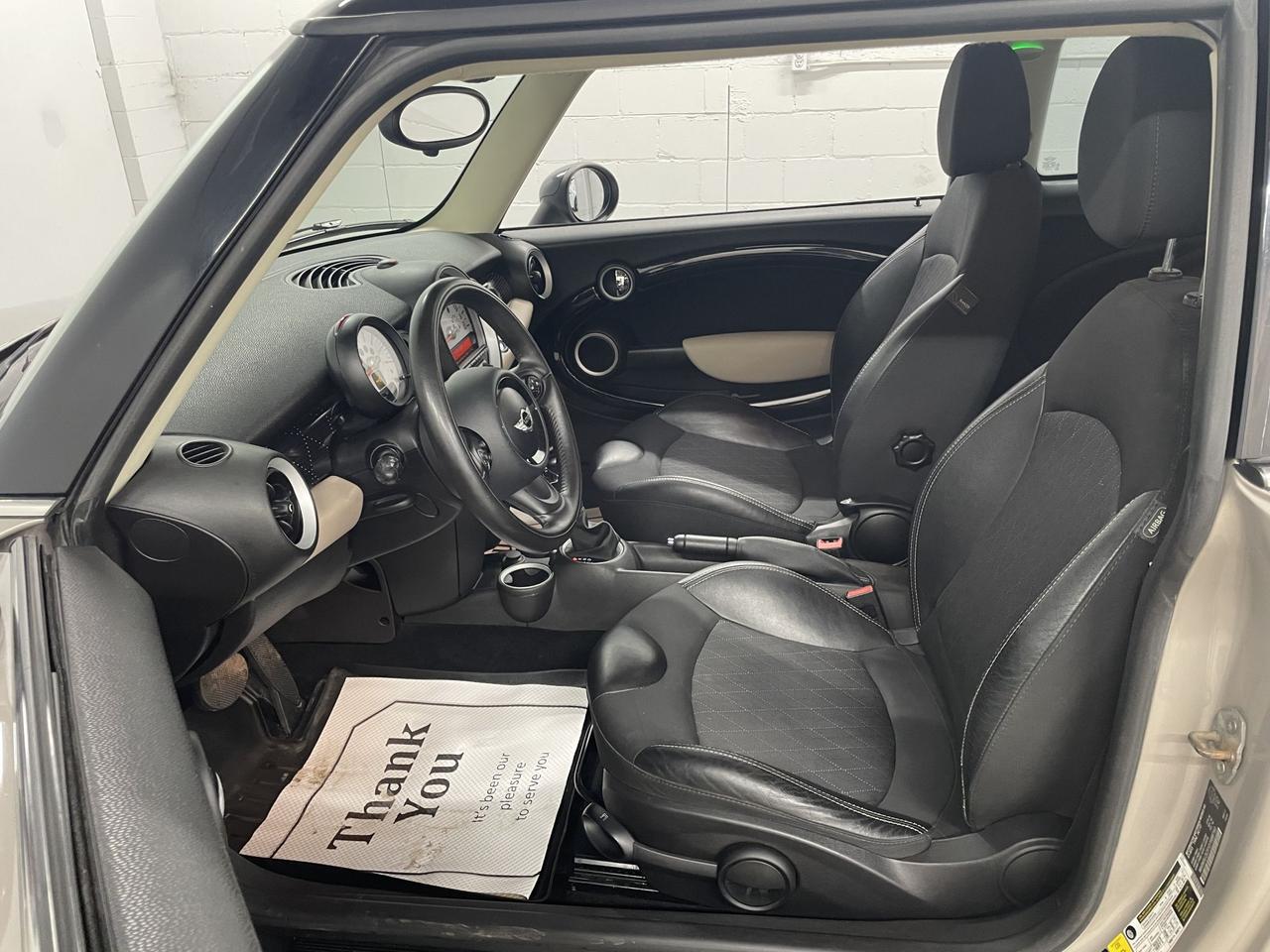 2013 MINI Cooper Baker Street