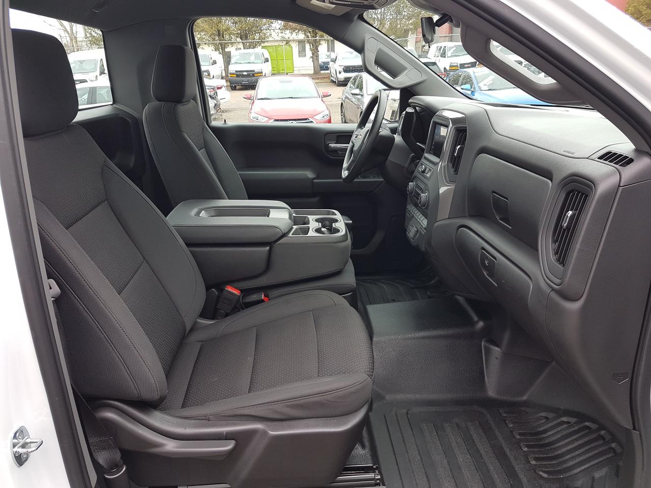 2023 Chevrolet Silverado 1500 WT Regular Cab 8' Long Box Photo