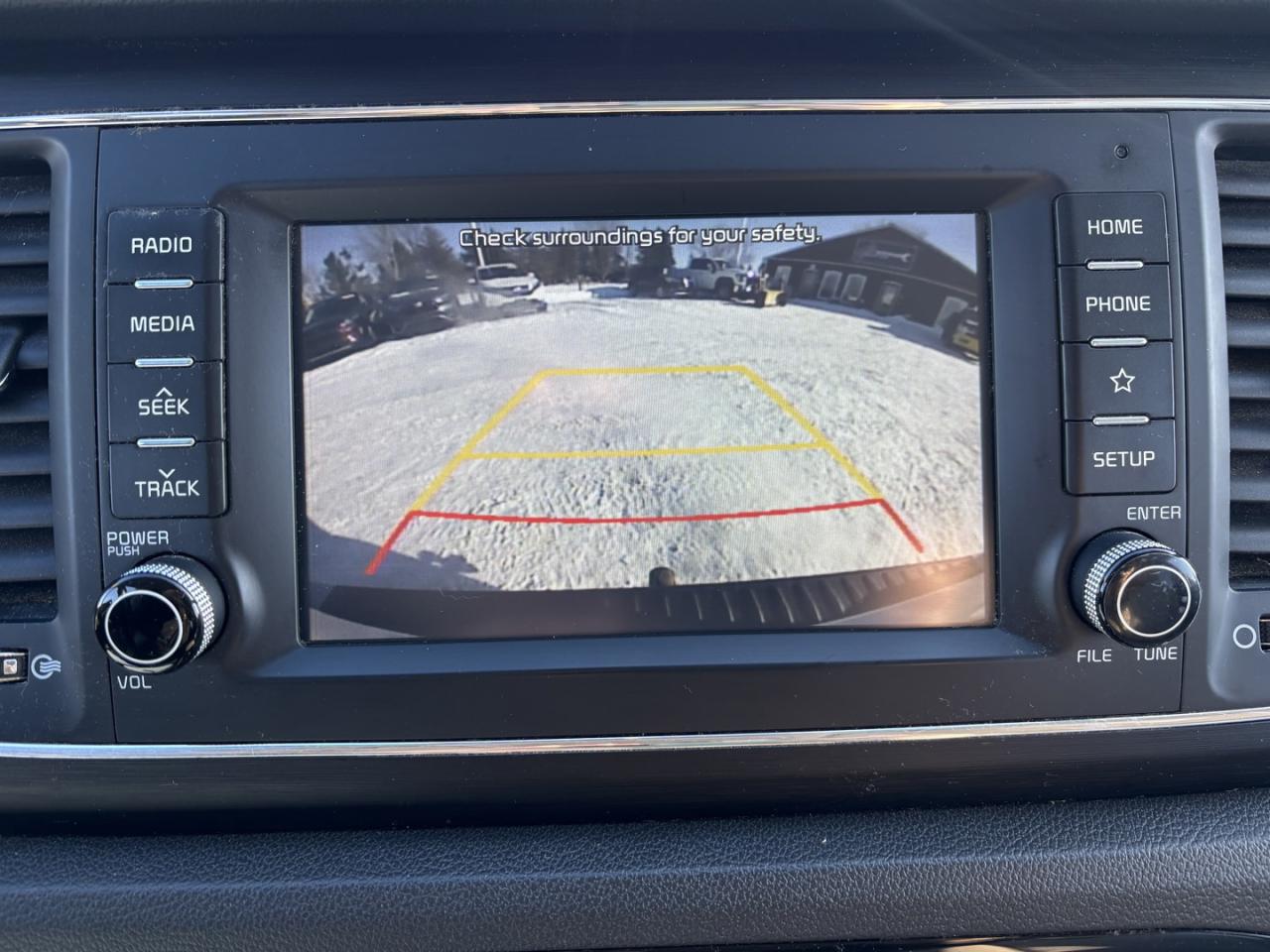 2020 Kia Sedona LX Photo