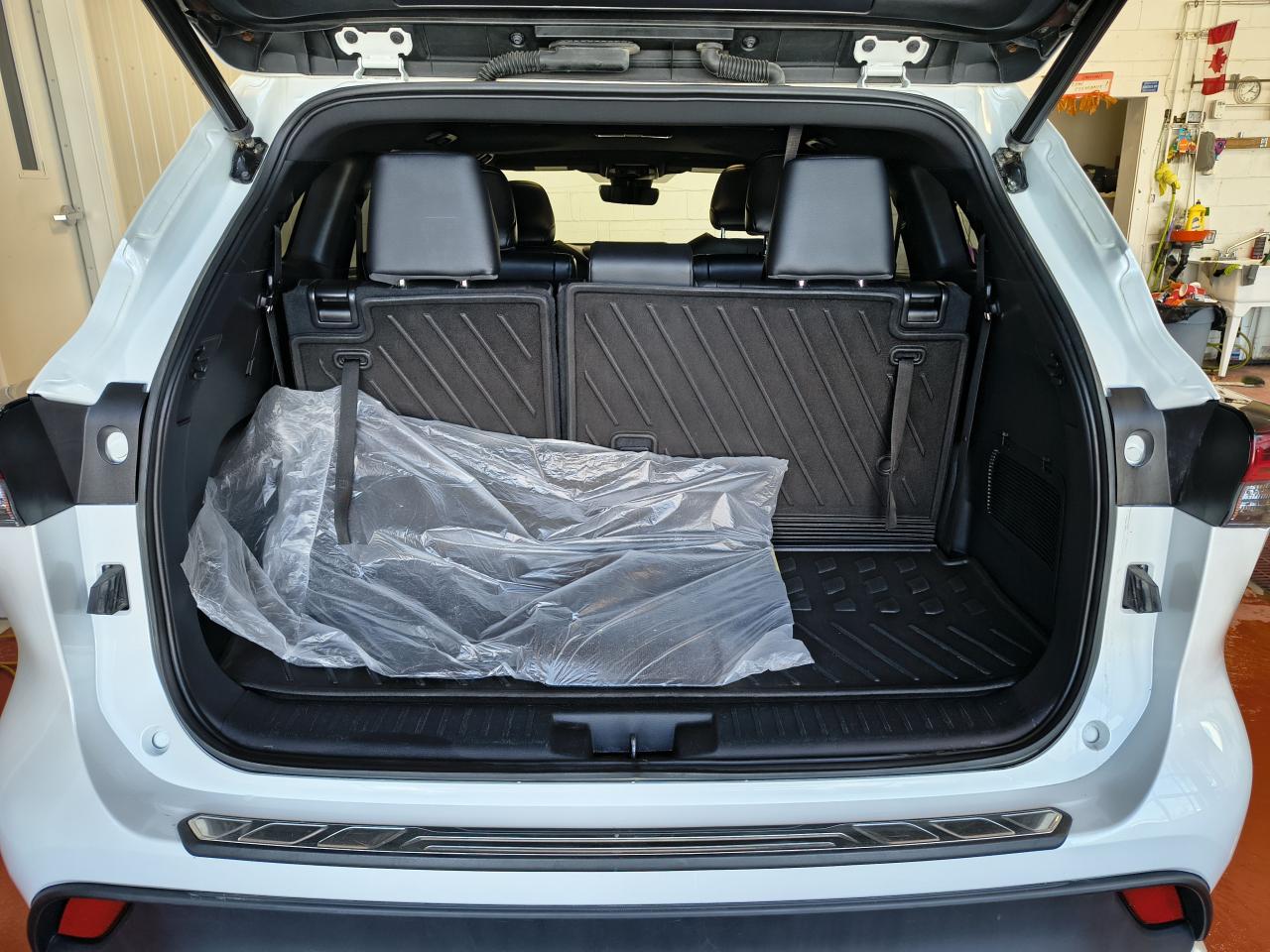 2023 Toyota Highlander XSE Photo0