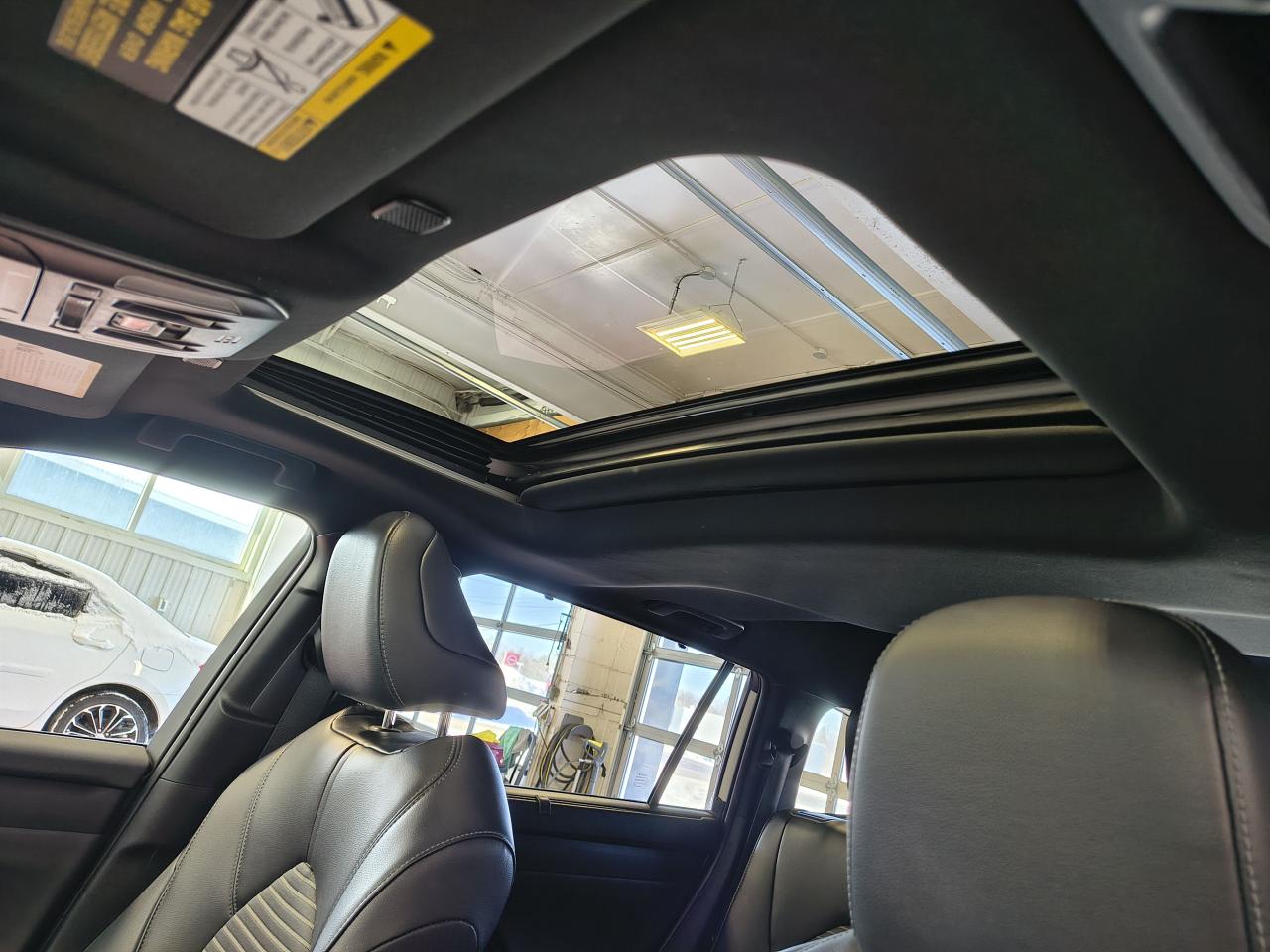 2023 Toyota Highlander XSE Photo0