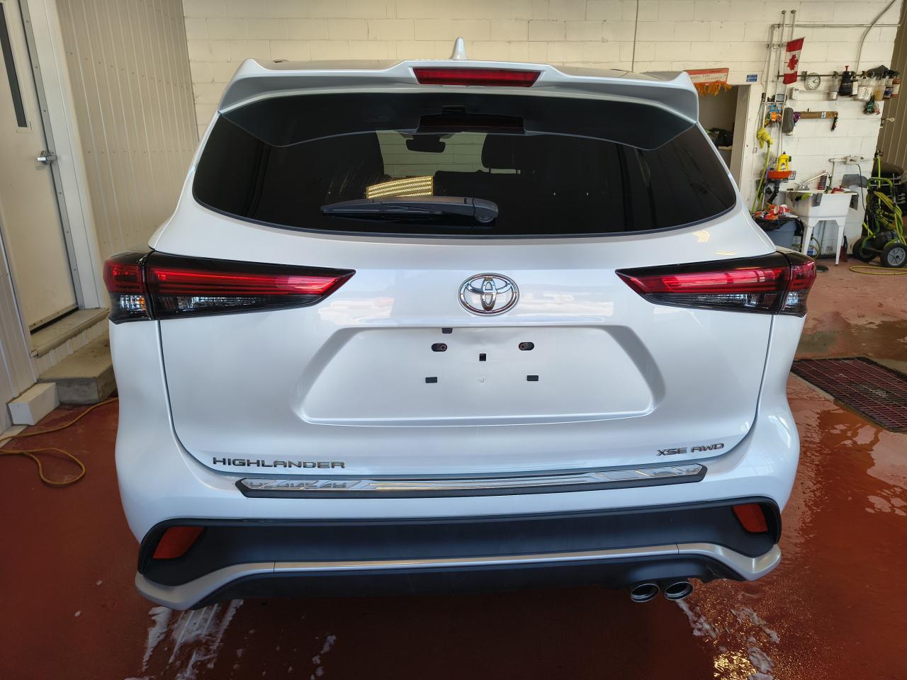 2023 Toyota Highlander XSE Photo