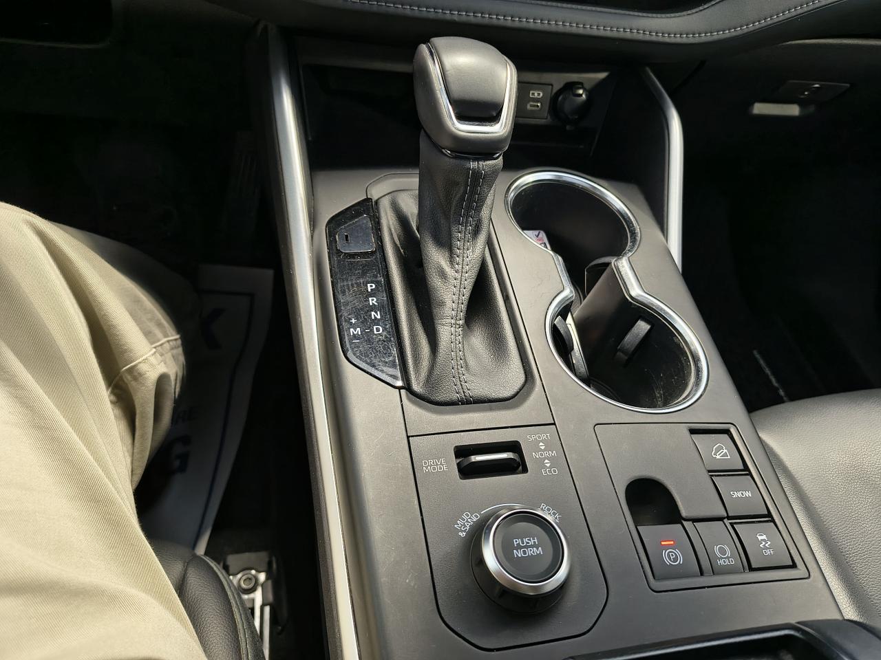 2023 Toyota Highlander XSE Photo