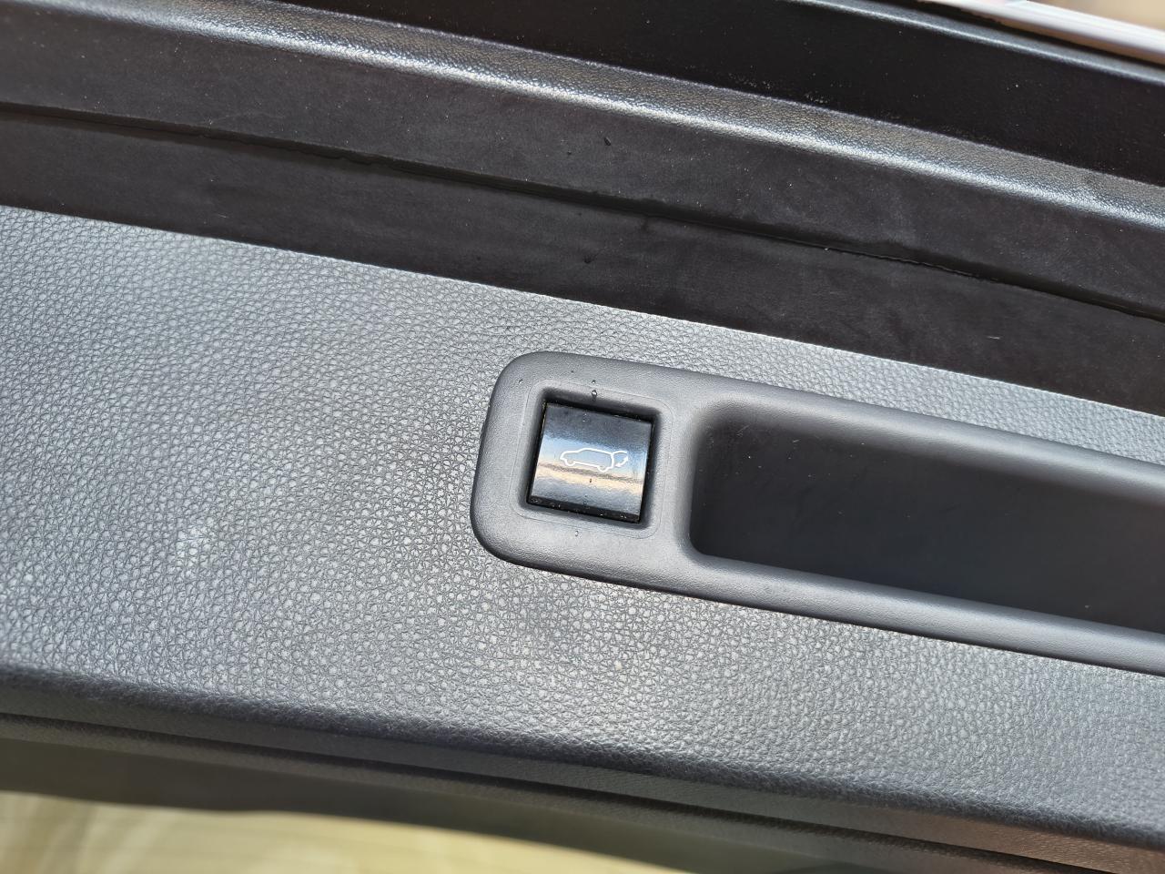 2023 Toyota Highlander XSE Photo