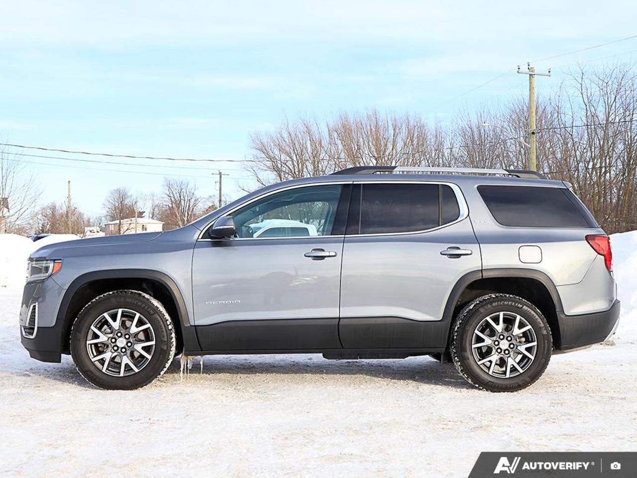 2020 GMC Acadia SLE,AWD,LOW KM'S,7 PASS,REMOTE START,PWR T/GATE - Photo #3