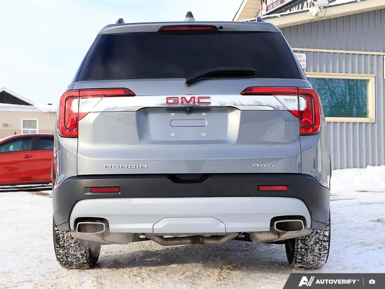 2020 GMC Acadia SLE,AWD,LOW KM'S,7 PASS,REMOTE START,PWR T/GATE Photo4