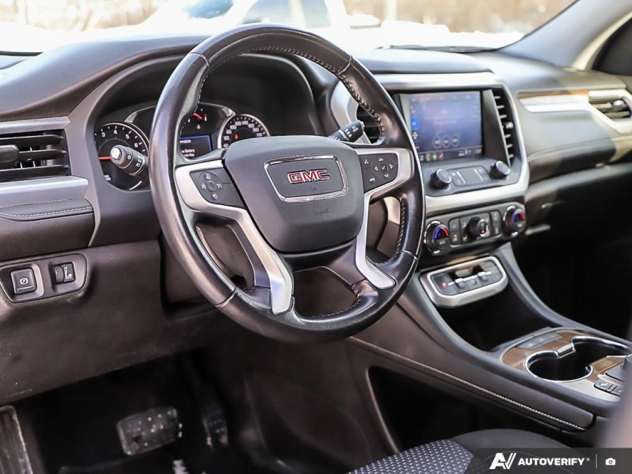 2020 GMC Acadia SLE,AWD,LOW KM'S,7 PASS,REMOTE START,PWR T/GATE Photo