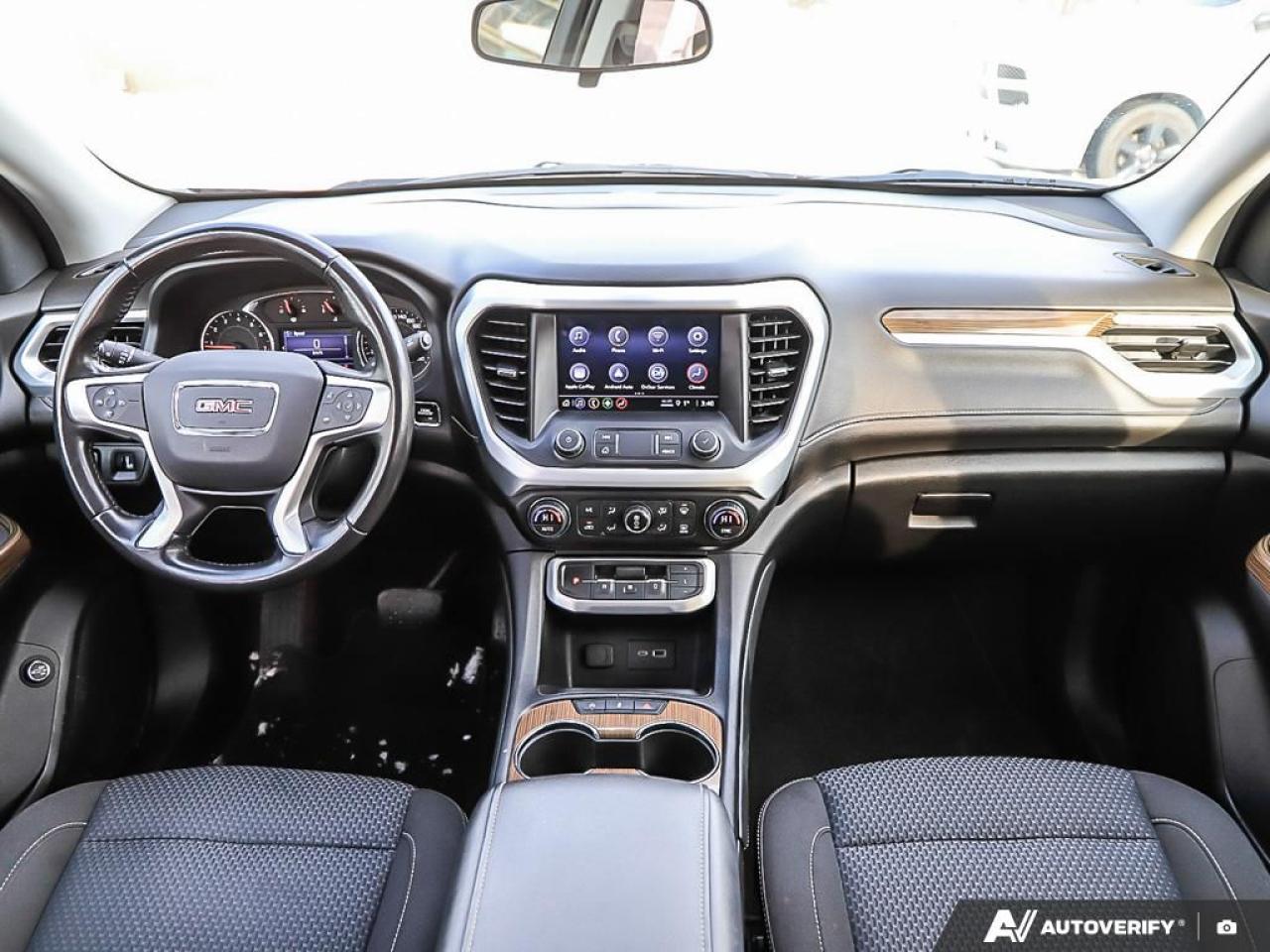 2020 GMC Acadia SLE,AWD,LOW KM'S,7 PASS,REMOTE START,PWR T/GATE Photo