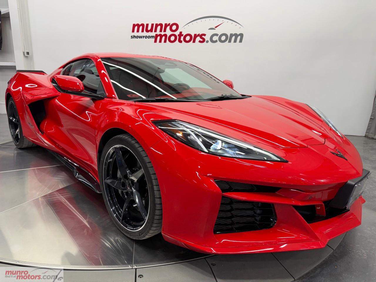 2025 Chevrolet Corvette E-Ray Coupe 3LZ Photo