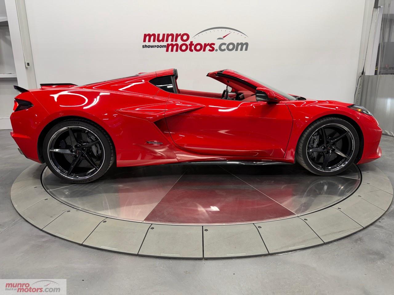 2025 Chevrolet Corvette E-Ray Coupe 3LZ Photo