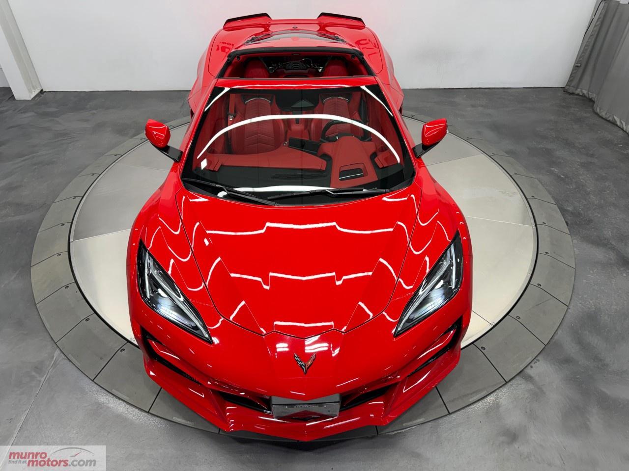 2025 Chevrolet Corvette E-Ray Coupe 3LZ Photo