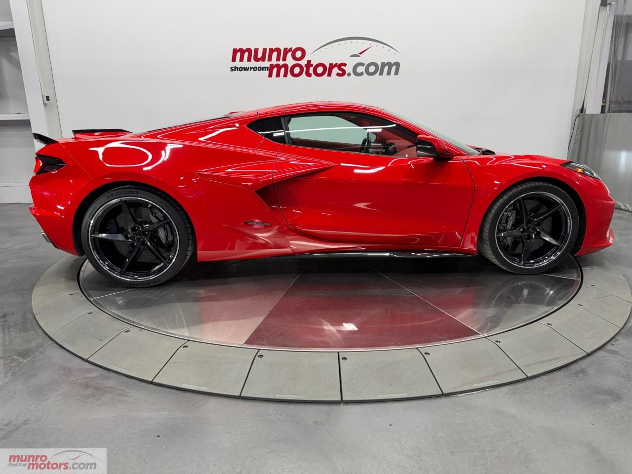 2025 Chevrolet Corvette E-Ray Coupe 3LZ Photo