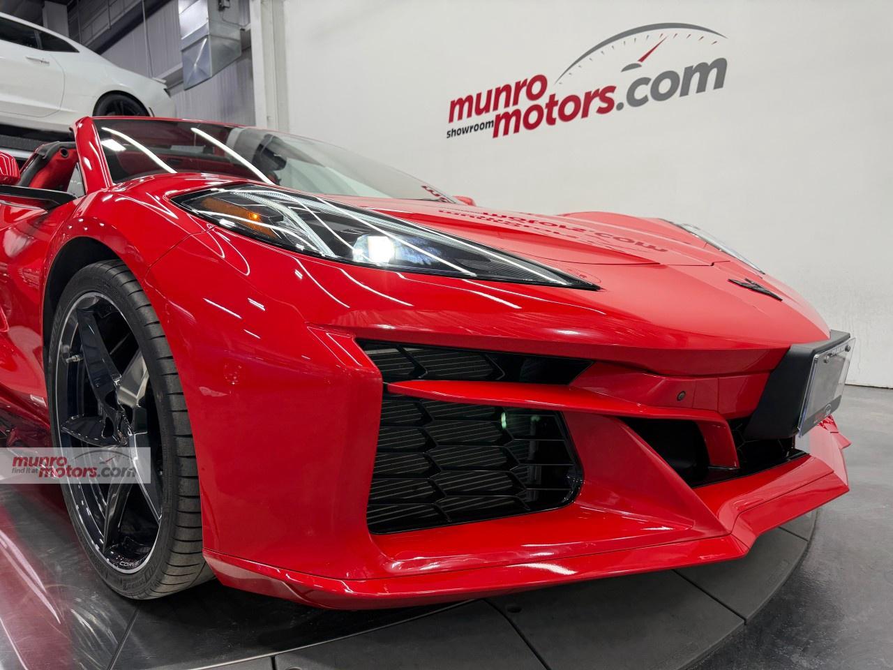 2025 Chevrolet Corvette E-Ray Coupe 3LZ Photo