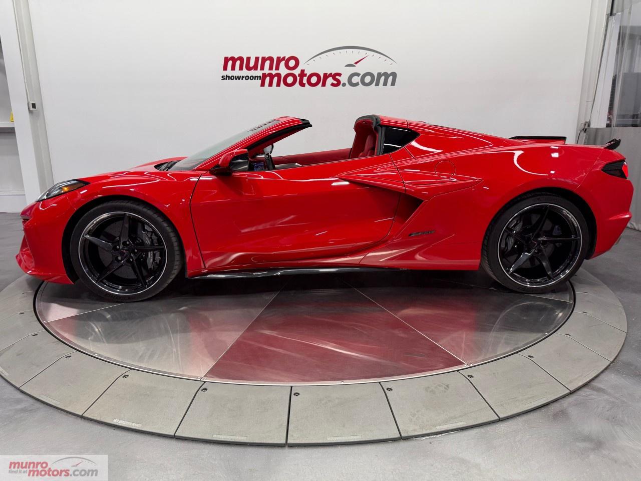 2025 Chevrolet Corvette E-Ray Coupe 3LZ Photo