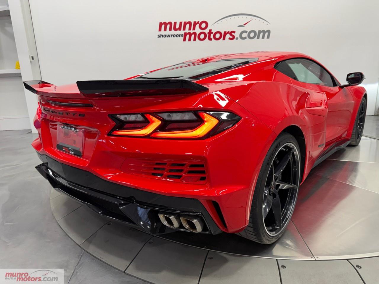 2025 Chevrolet Corvette E-Ray Coupe 3LZ Photo