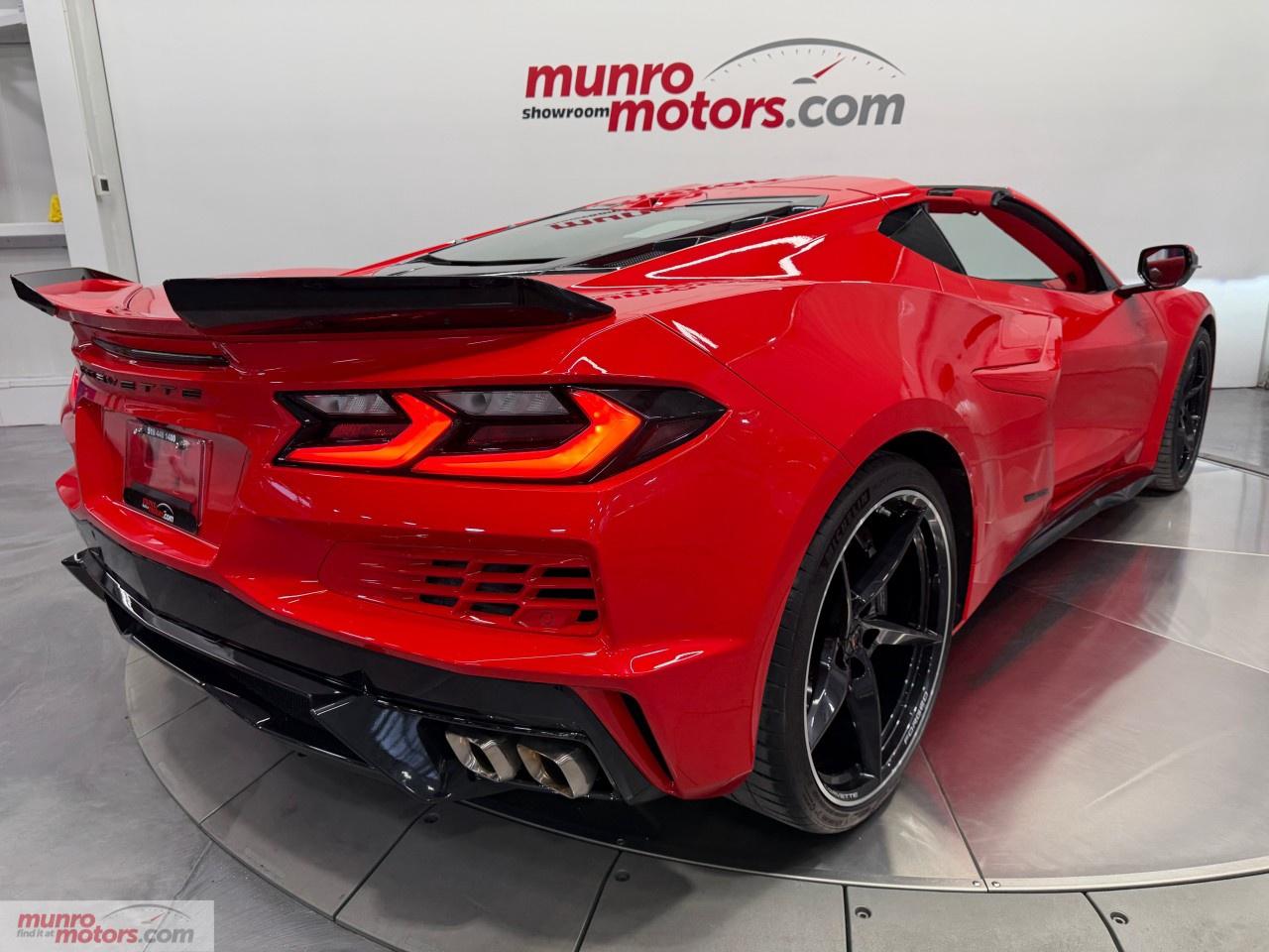 2025 Chevrolet Corvette E-Ray Coupe 3LZ Photo