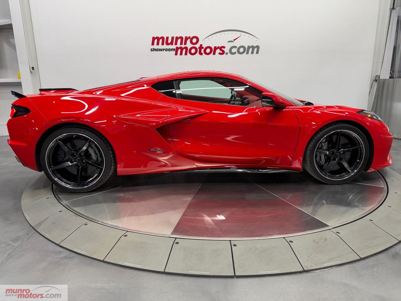 2025 Chevrolet Corvette E-Ray Coupe 3LZ Photo