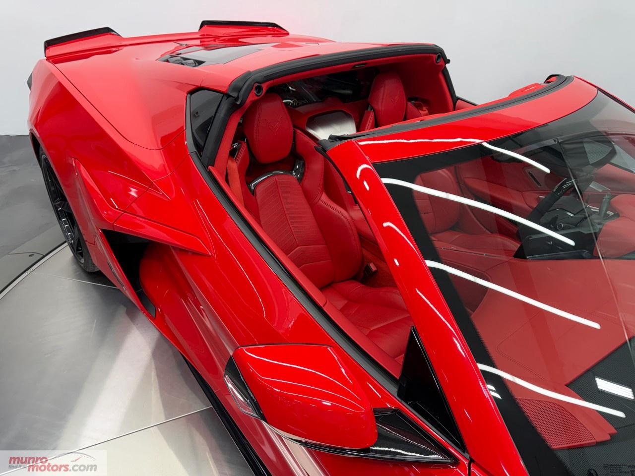 2025 Chevrolet Corvette E-Ray Coupe 3LZ Photo