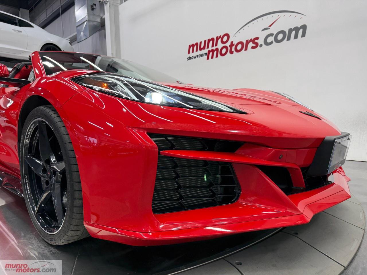 2025 Chevrolet Corvette E-Ray Coupe 3LZ Photo