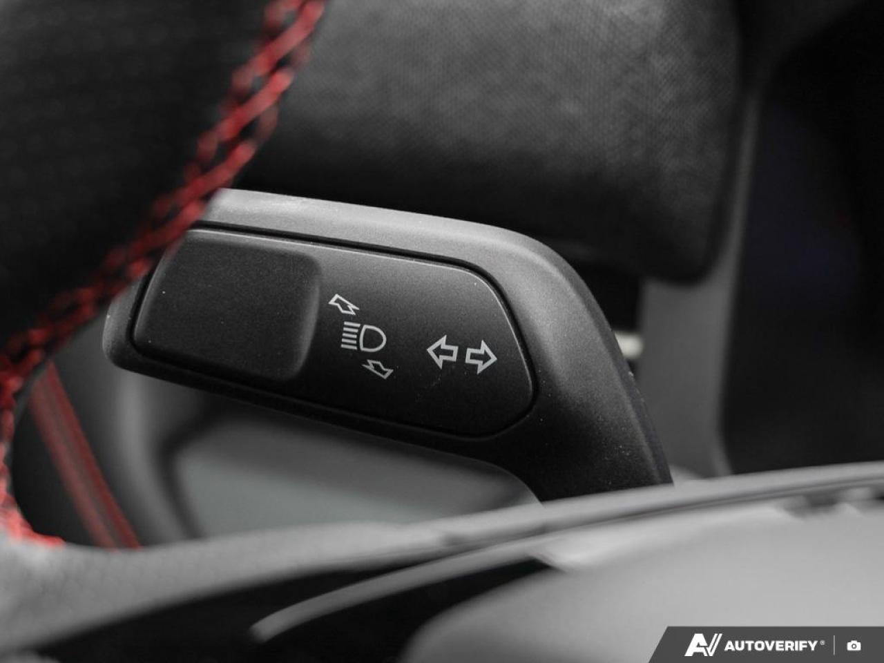 2025 Ford Explorer ST-Line 300A | PREMIUM PACKAGE | ST-LINE PACK | NAVIGATION Photo