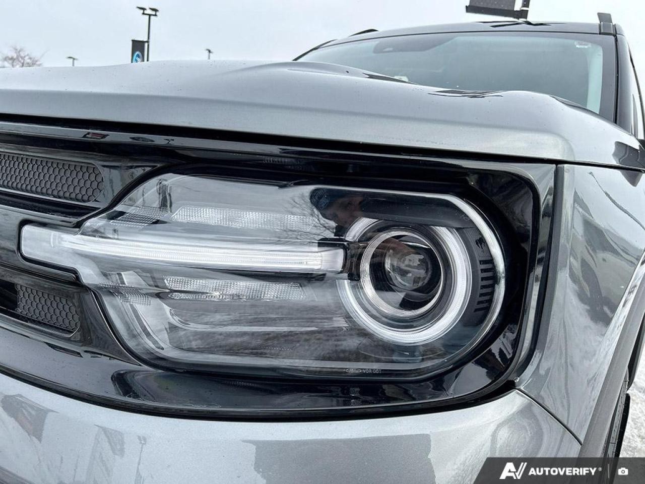 2024 Ford Bronco Sport Outer Banks ONE OWNER NO ACCIDENTS 4X4 Photo