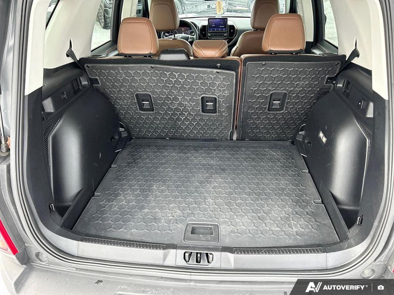 2024 Ford Bronco Sport Outer Banks ONE OWNER NO ACCIDENTS 4X4 Photo