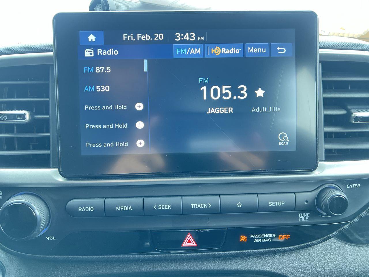 2020 Hyundai Venue Trend Photo