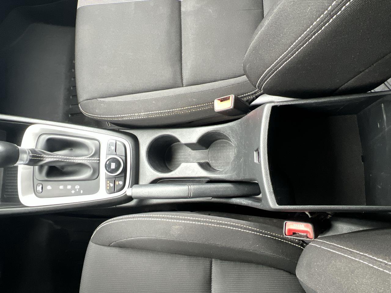 2020 Hyundai Venue Trend Photo